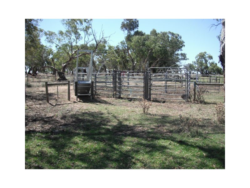 6976 Northern Highway, Rochester VIC 3561