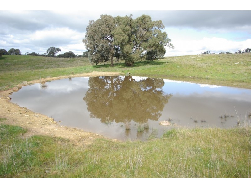 68 McPhersons Road, Heathcote VIC 3523