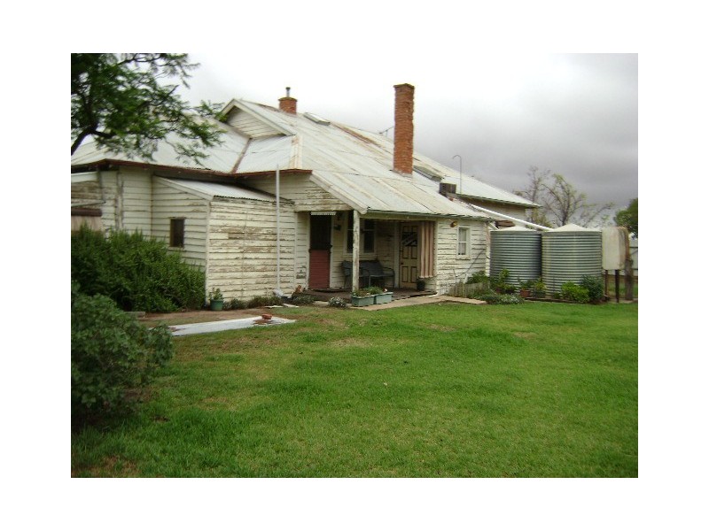 3253 Quambatook Road, Lake Charm VIC 3581