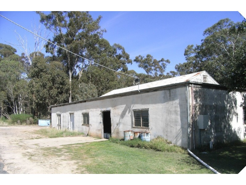 68 Peelers Road, Harcourt VIC 3453