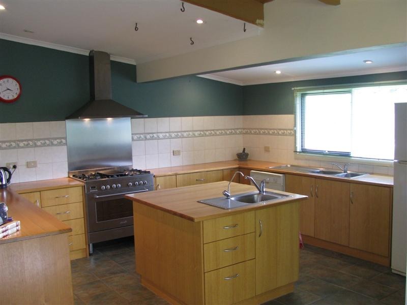 29 Mareeba Ave,, Buxton VIC 3711