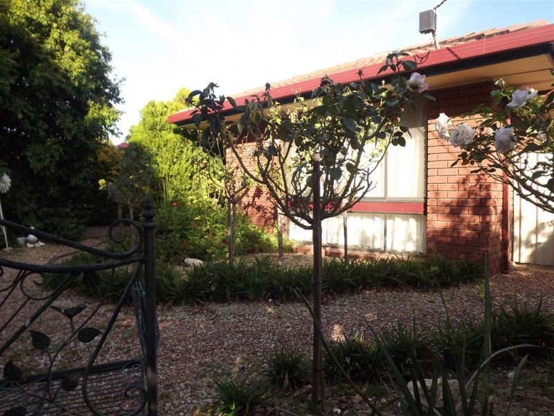 12 Mitchell Street, Kerang VIC 3579