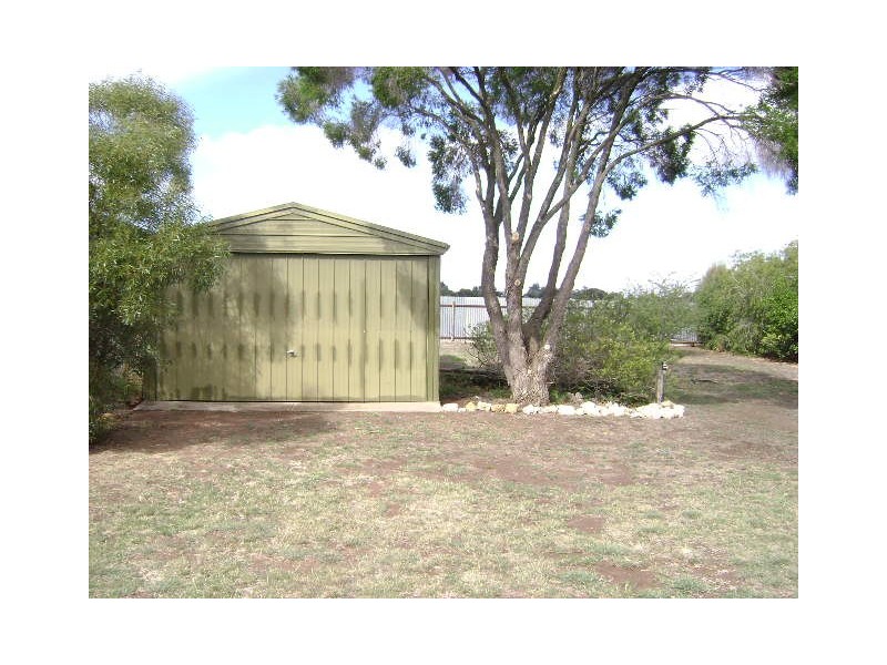 12 Mitchell Street, Kerang VIC 3579