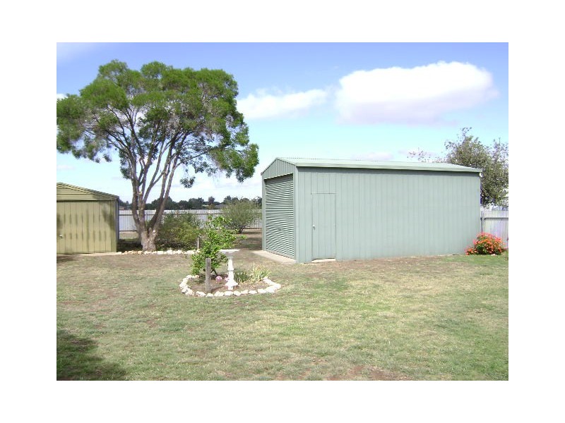 12 Mitchell Street, Kerang VIC 3579