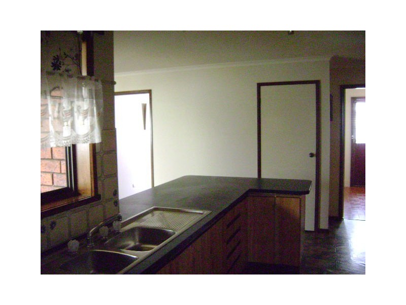 12 Mitchell Street, Kerang VIC 3579