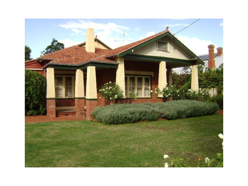 77 Fitzroy Street, Kerang VIC 3579