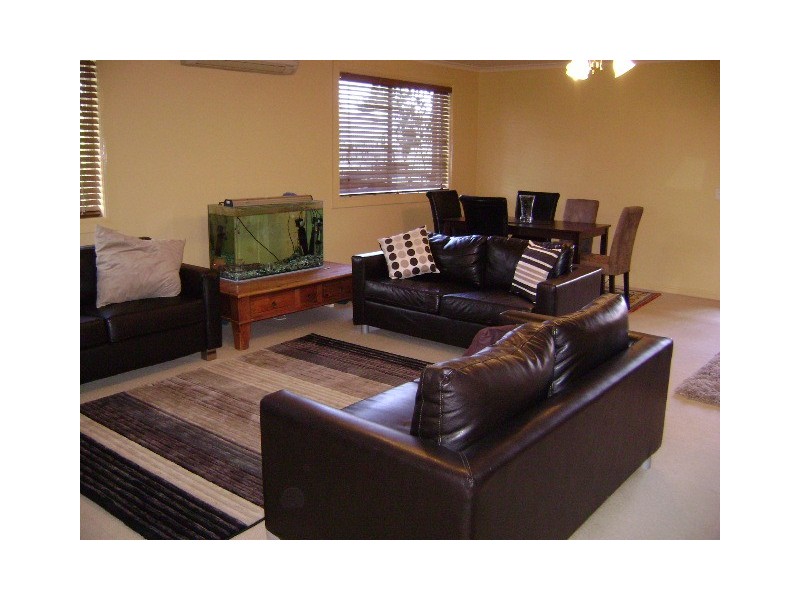 77 Fitzroy Street, Kerang VIC 3579