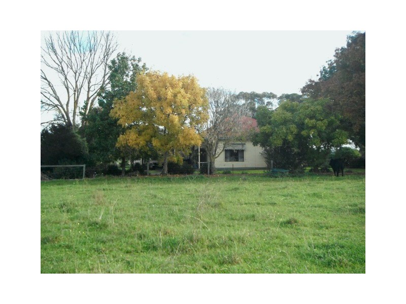 596 Settlement Road, Kilmany VIC 3851