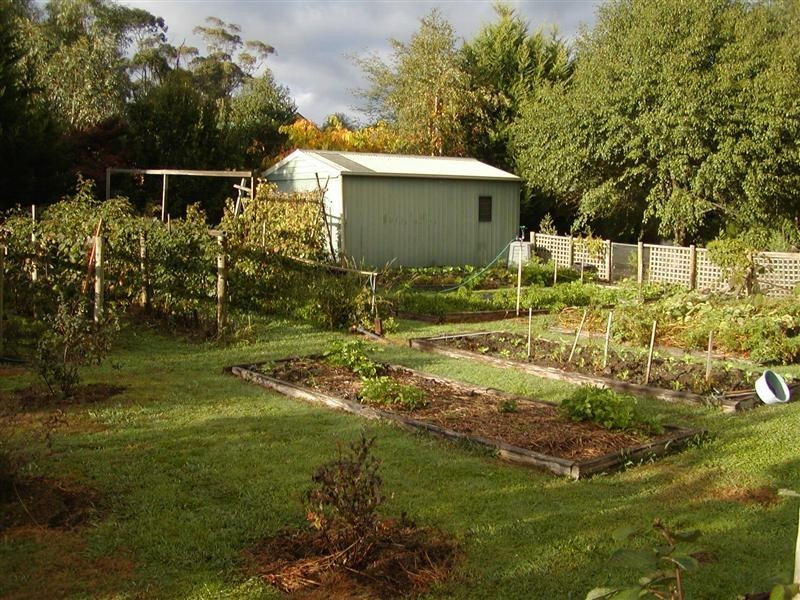 Buxton VIC 3711