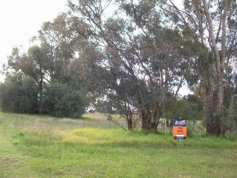 38 – 40 Coreen St, Oaklands NSW 2646