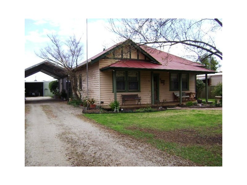 64 Albert Street, Kerang VIC 3579