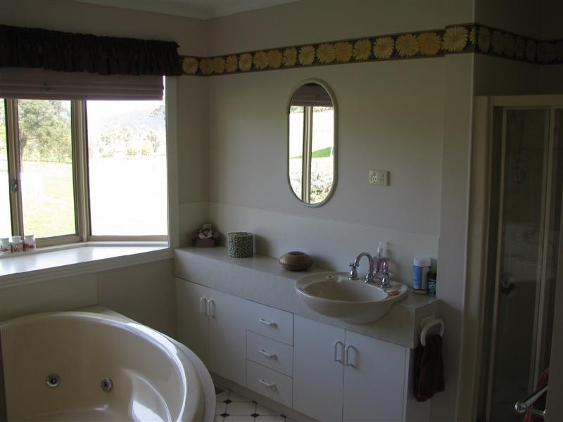 42 South Cathedral Lane, Buxton VIC 3711