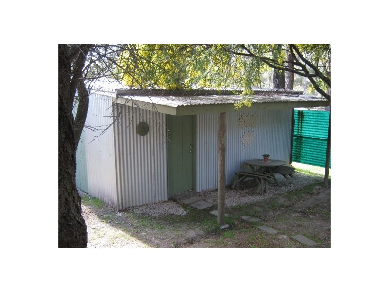 39 Scott Road, Halls Gap VIC 3381