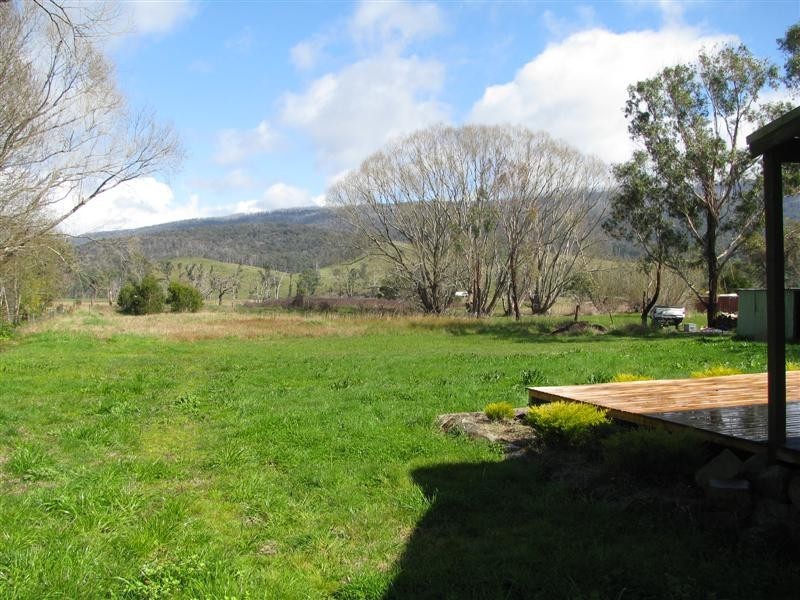 31 Mareeba Ave, Buxton VIC 3711