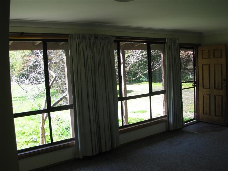 31 Mareeba Ave, Buxton VIC 3711