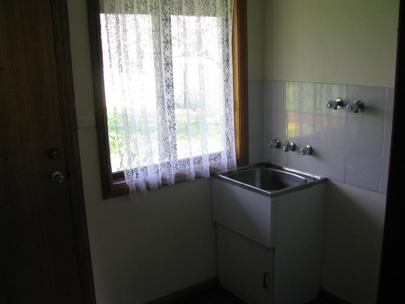 31 Mareeba Ave, Buxton VIC 3711