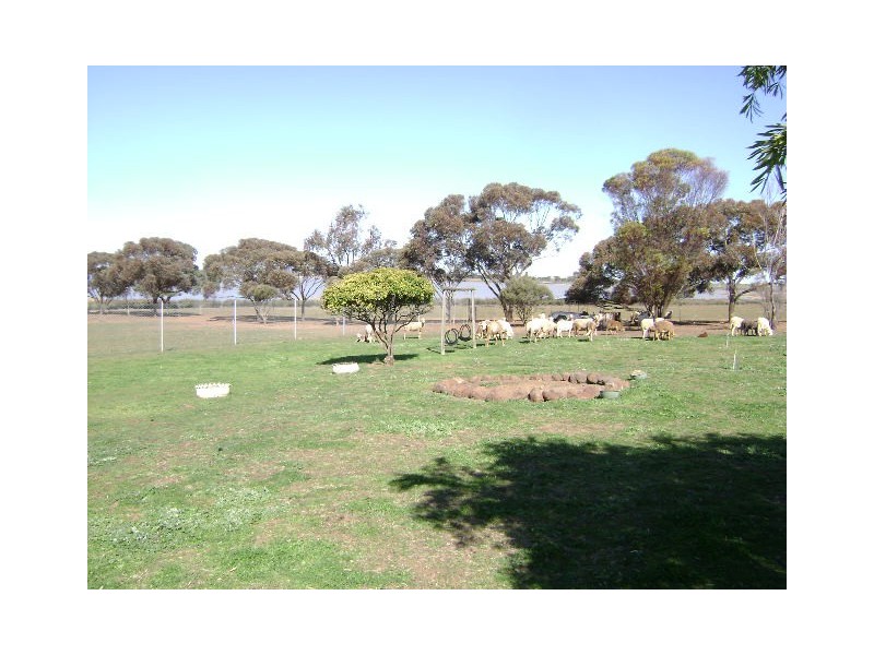 46 Lake Charm East Road, Lake Charm VIC 3581
