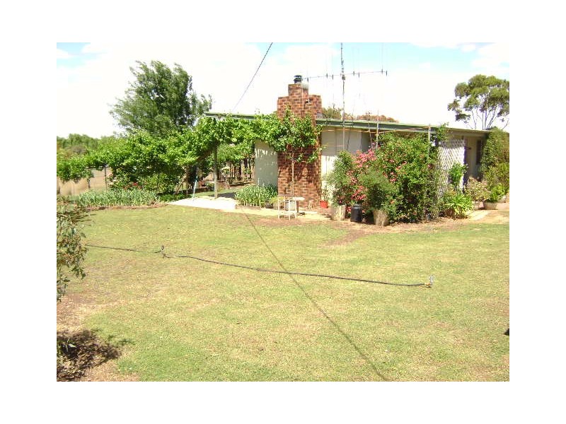 46 Lake Charm East Road, Lake Charm VIC 3581
