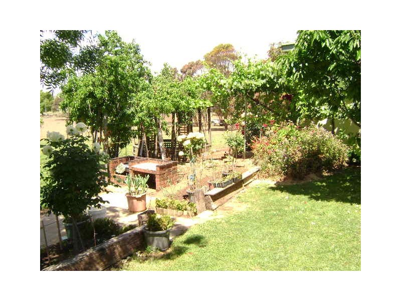 46 Lake Charm East Road, Lake Charm VIC 3581