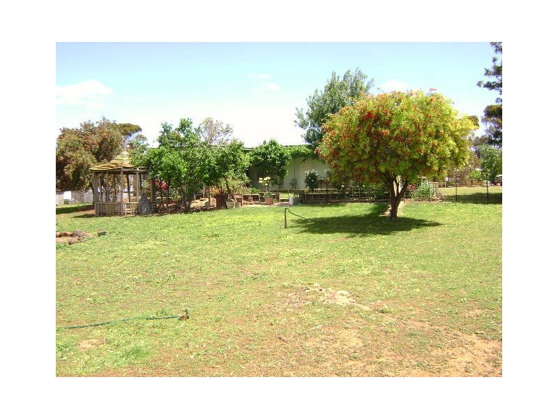 46 Lake Charm East Road, Lake Charm VIC 3581