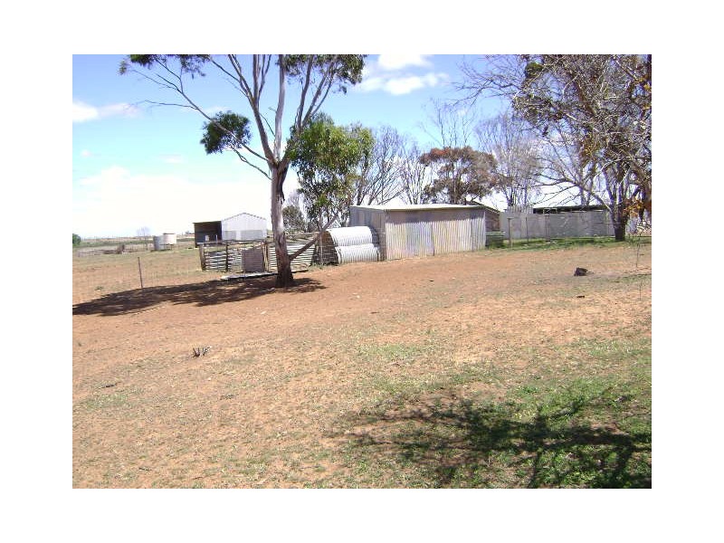 46 Lake Charm East Road, Lake Charm VIC 3581