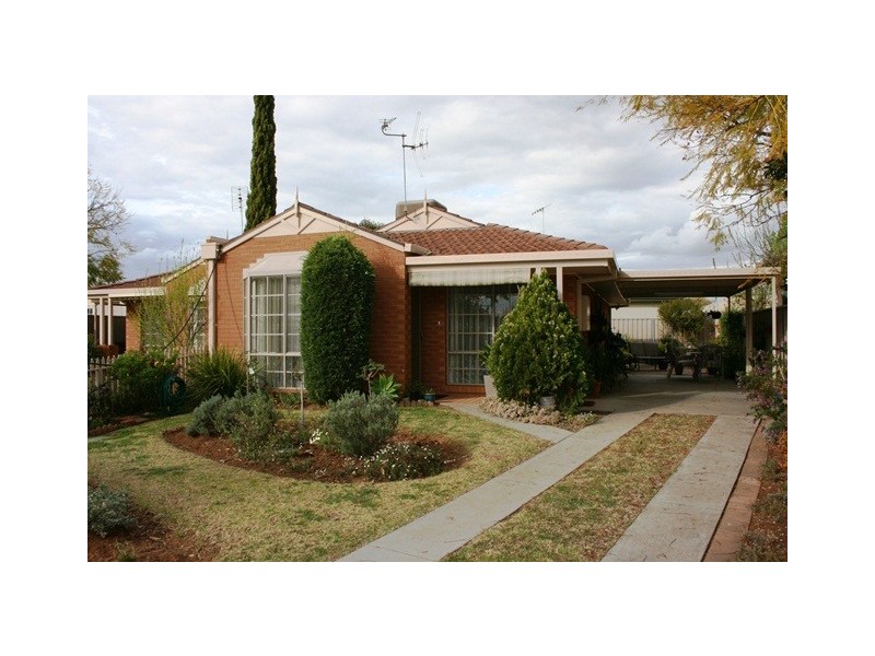 15B Everingham Street, Swan Hill VIC 3585