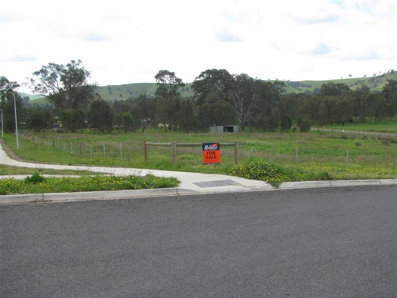 12 Wattle Street, Alexandra VIC 3714