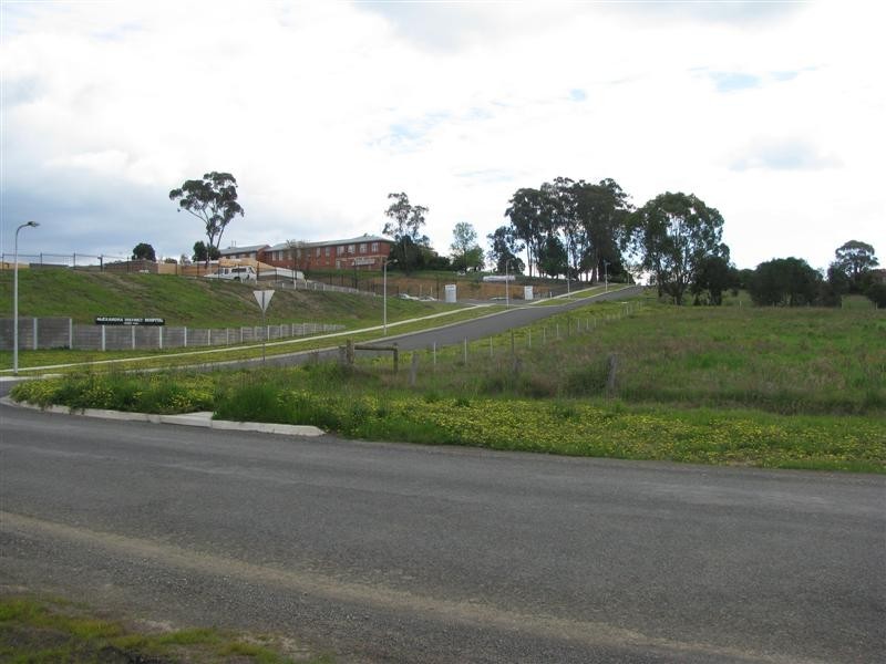 12 Wattle Street, Alexandra VIC 3714