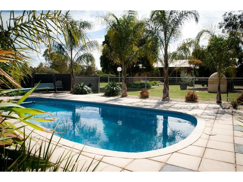 71 Denison St, Berrigan NSW 2712