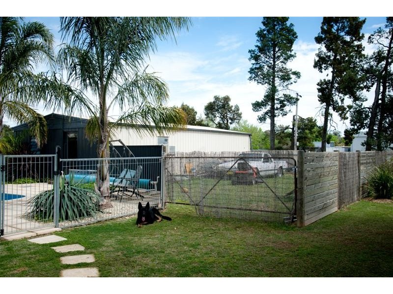 71 Denison St, Berrigan NSW 2712
