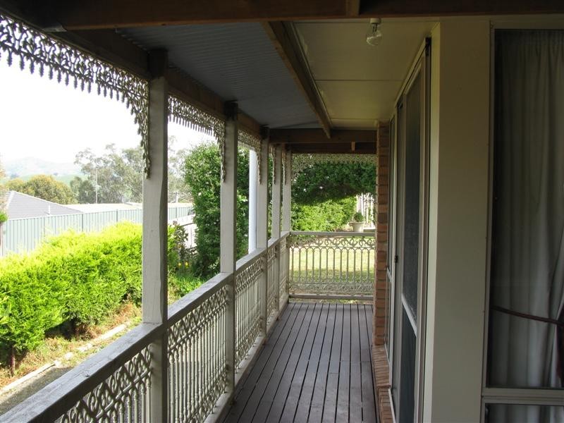 35 Cooper Street, Alexandra VIC 3714