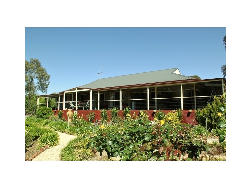 303 River Road, Nyah VIC 3594