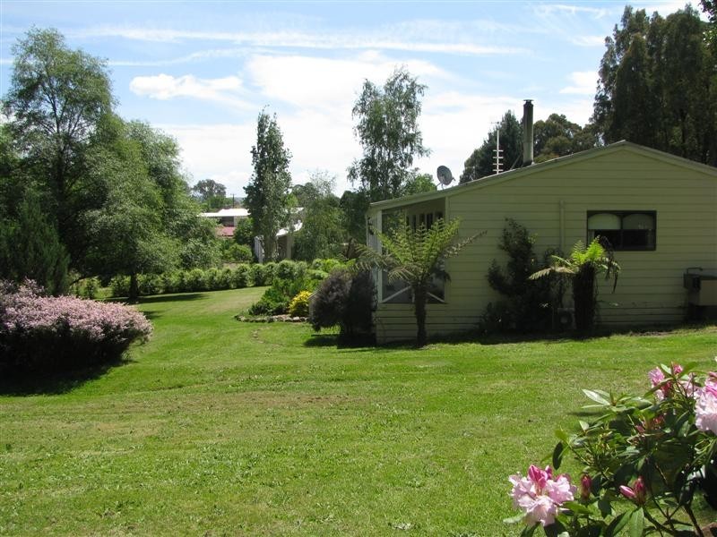 13 Marysville Road, Buxton VIC 3711