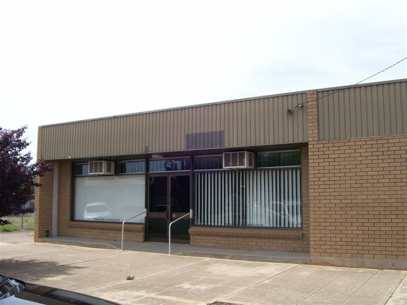 54 Denison St, Finley NSW 2713