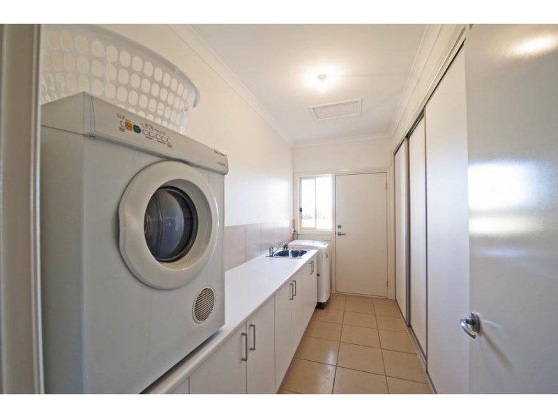 10 Hocking Drive, Swan Hill VIC 3585