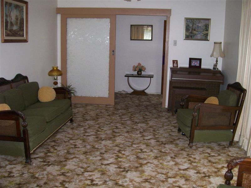 6 Donaldson St, Finley NSW 2713