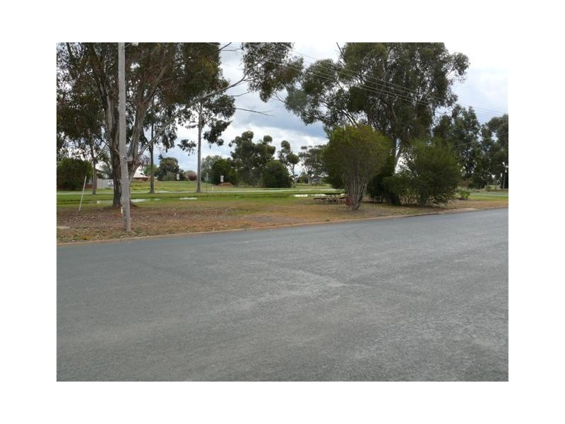 15 Hopetoun Street, Lockington VIC 3563