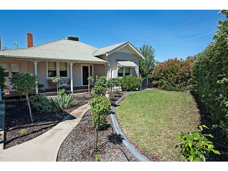 39 Rutherford Street, Swan Hill VIC 3585