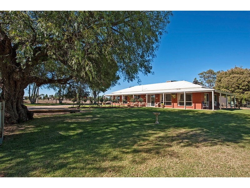 6 Tyntynder South Road, Swan Hill VIC 3585