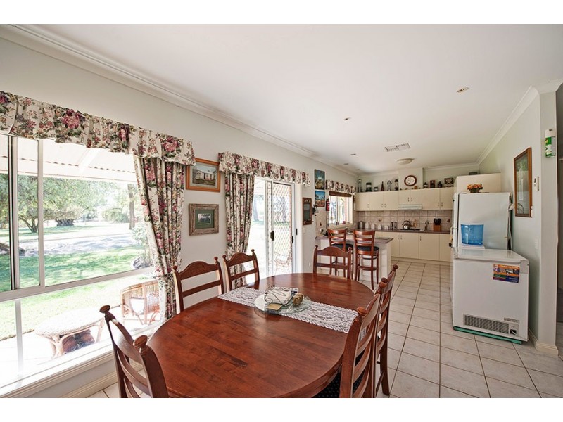 6 Tyntynder South Road, Swan Hill VIC 3585