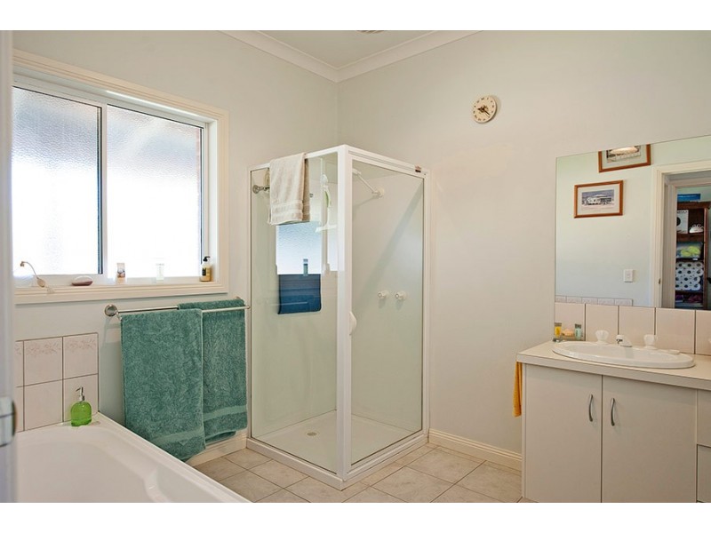 6 Tyntynder South Road, Swan Hill VIC 3585