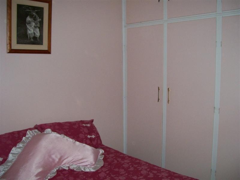 25 Young St, Oaklands NSW 2646