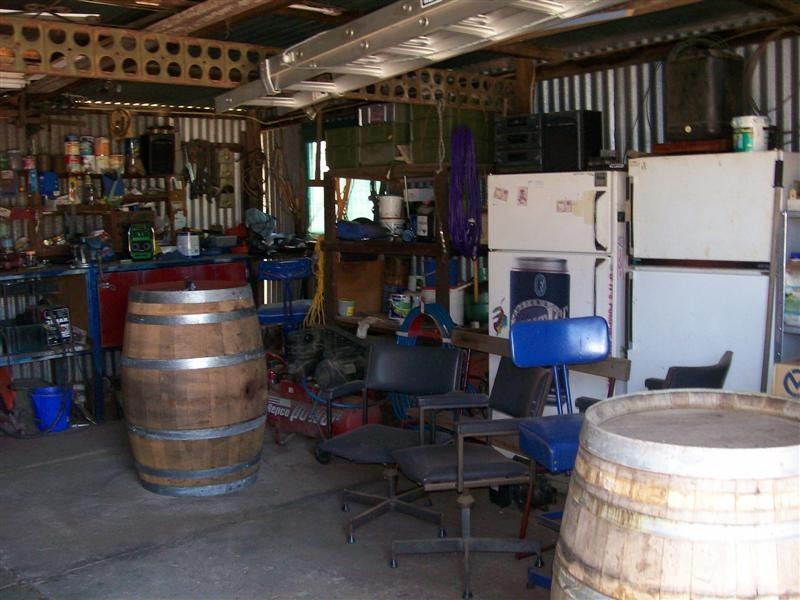 25 Young St, Oaklands NSW 2646