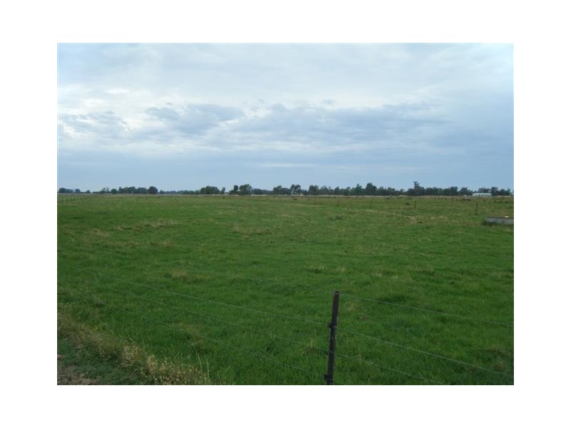 2212 Fraser Court, Echuca VIC 3564