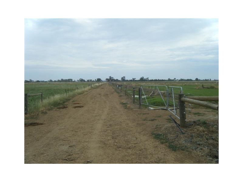 2212 Fraser Court, Echuca VIC 3564