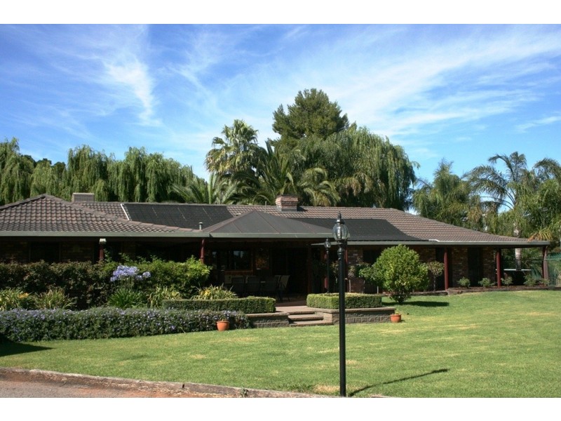 29 McFarlane Road, Swan Hill VIC 3585