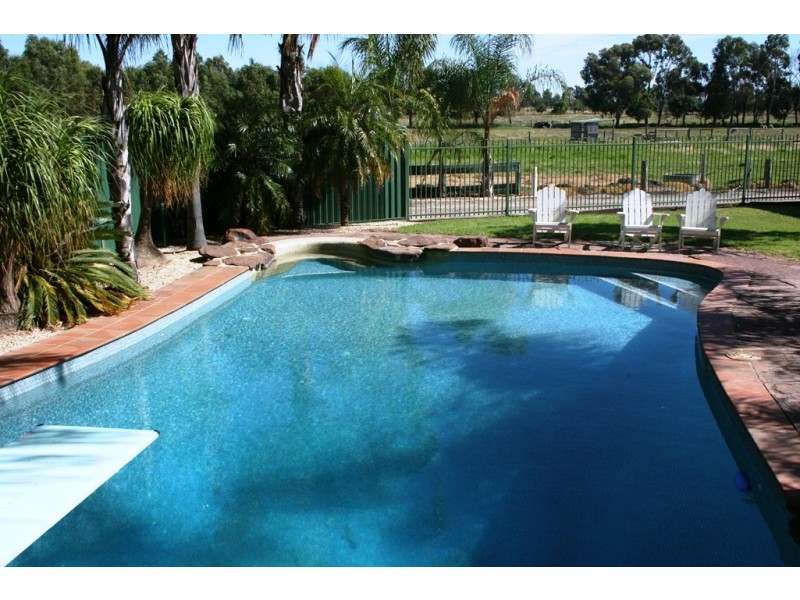 29 McFarlane Road, Swan Hill VIC 3585