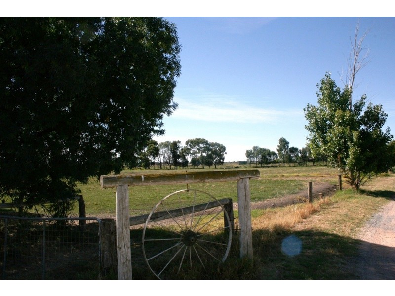 29 McFarlane Road, Swan Hill VIC 3585