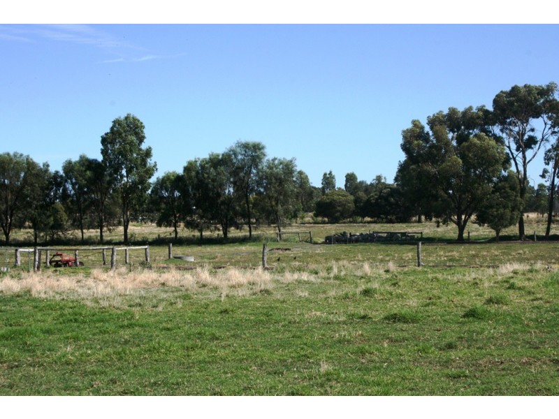 29 McFarlane Road, Swan Hill VIC 3585