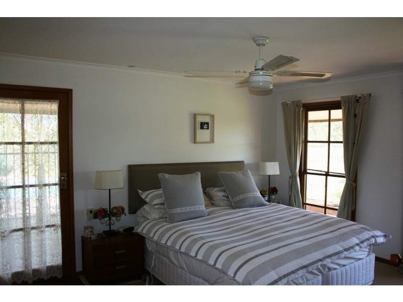 29 McFarlane Road, Swan Hill VIC 3585